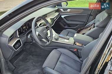 Седан Audi A6 2023 в 