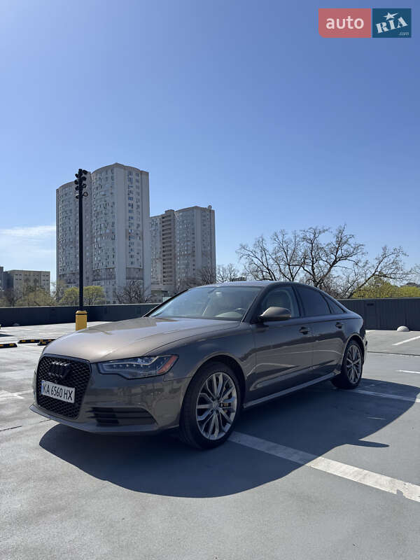Седан Audi A6 2014 в 