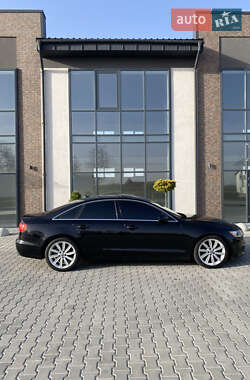 Седан Audi A6 2012 в 