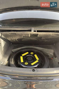 Седан Audi A6 2012 в 