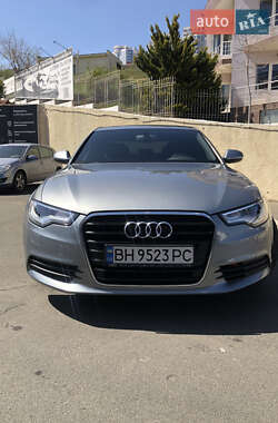 Седан Audi A6 2013 в 