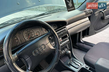 Седан Audi A6 1996 в 