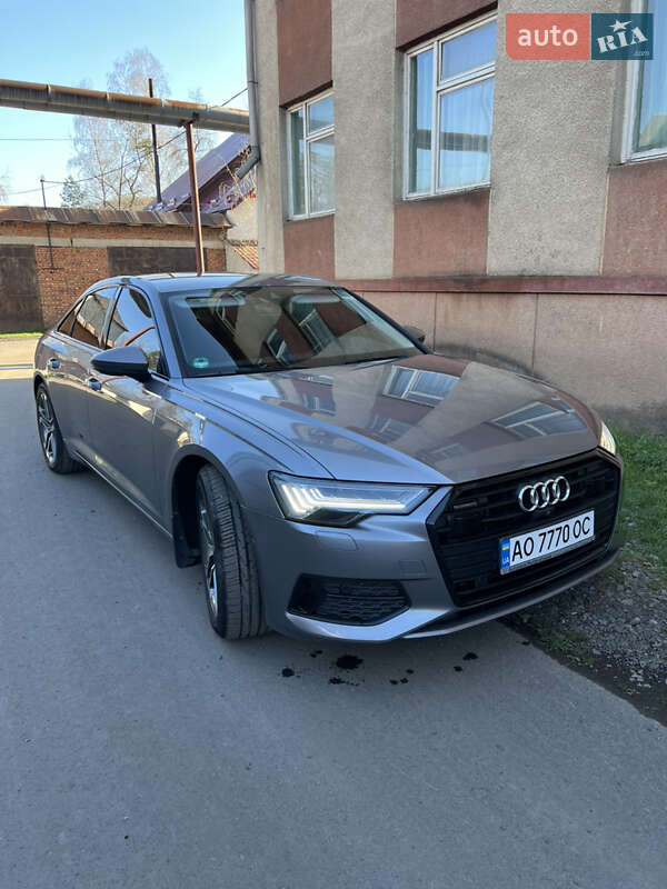 Седан Audi A6 2020 в 