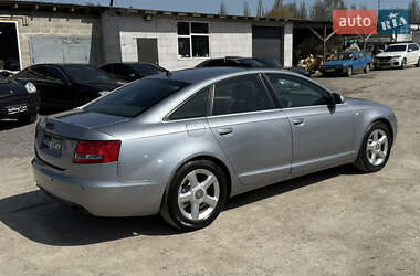 Седан Audi A6 2004 в 