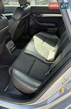 Седан Audi A6 2004 в 