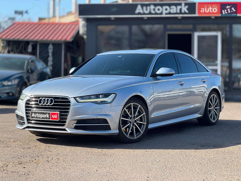 Седан Audi A6 2015 в 