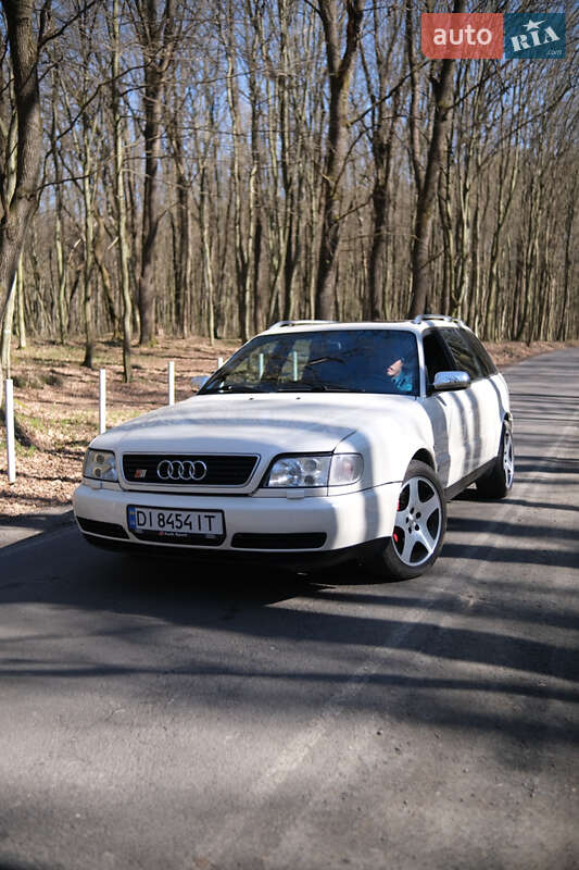 Универсал Audi A6 1996 в 