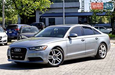 Седан Audi A6 2014 в 