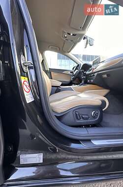 Седан Audi A6 2012 в 