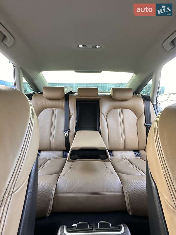 Седан Audi A6 2012 в Одессе