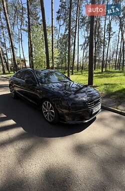 Седан Audi A6 2013 в 