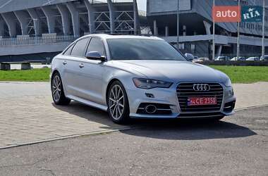 Седан Audi A6 2015 в 