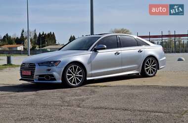 Седан Audi A6 2015 в 
