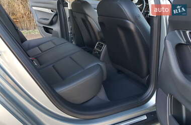 Седан Audi A6 2010 в 
