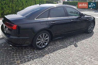 Седан Audi A6 2015 в 
