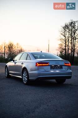 Седан Audi A6 2016 в 