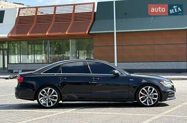 Седан Audi A6 2012 в 