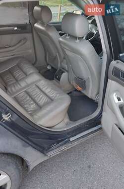 Універсал Audi A6 2002 в 