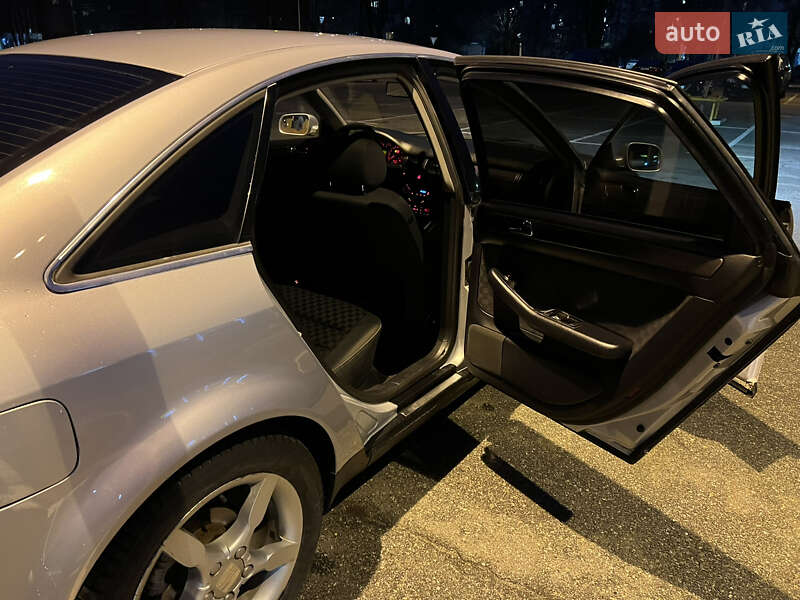 Седан Audi A6 1999 в Броварах