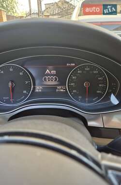 Седан Audi A6 2015 в 