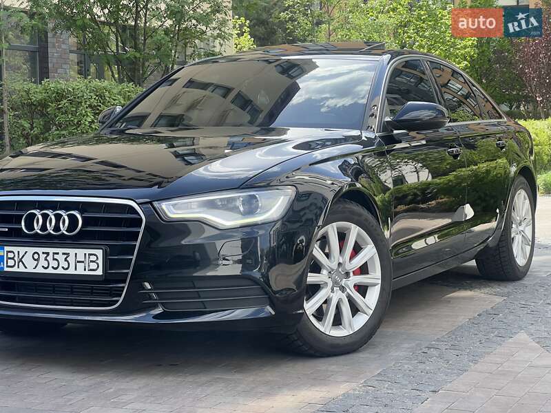 Седан Audi A6 2013 в Киеве