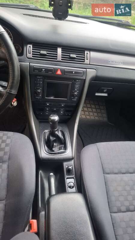 Универсал Audi A6 2003 в Хусте