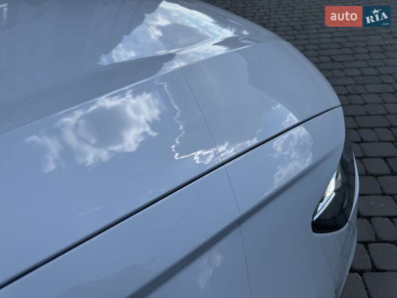 Седан Audi A6 2015 в Львові