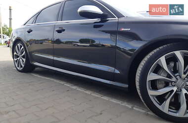 Седан Audi A6 2013 в 