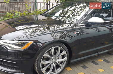 Седан Audi A6 2013 в 