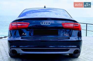 Седан Audi A6 2013 в 