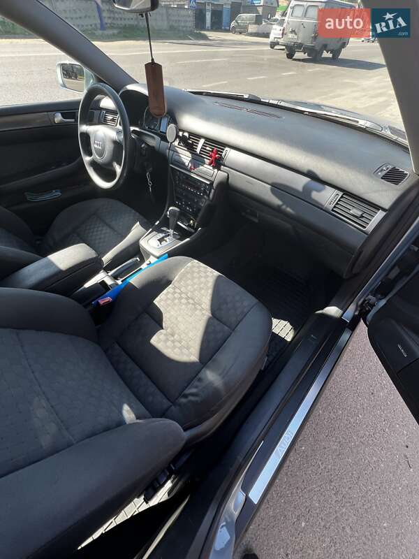 Седан Audi A6 2002 в Вишневом