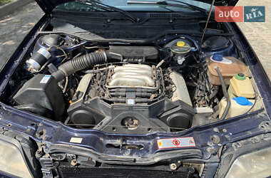 Седан Audi A6 1996 в 