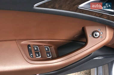 Седан Audi A6 2015 в 