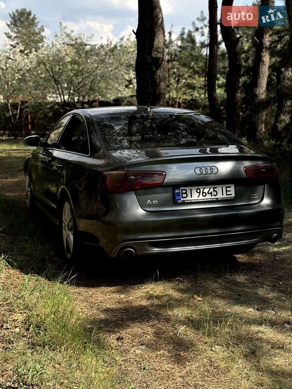 Седан Audi A6 2012 в Полтаве