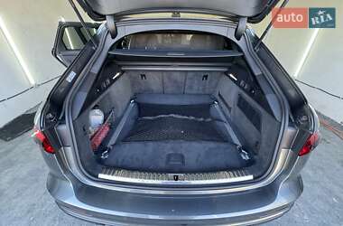 Универсал Audi A6 2018 в 
