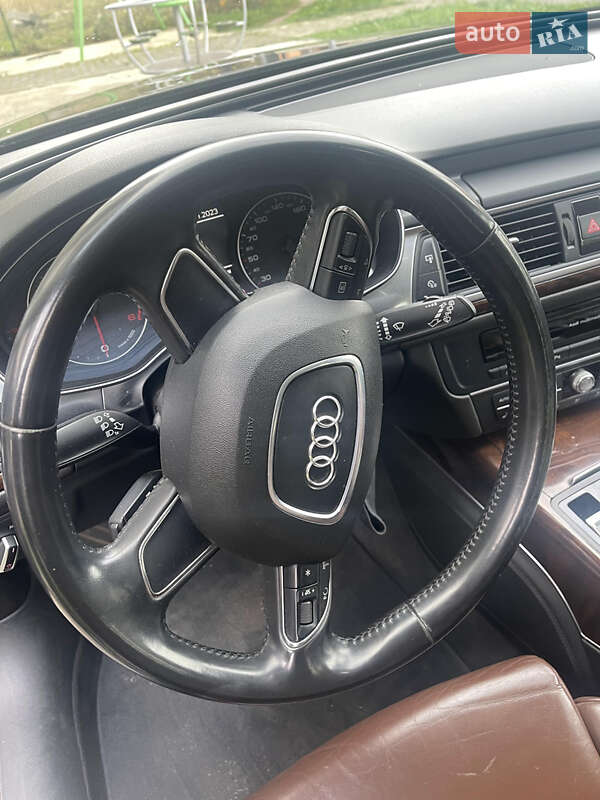 Универсал Audi A6 2013 в Львове