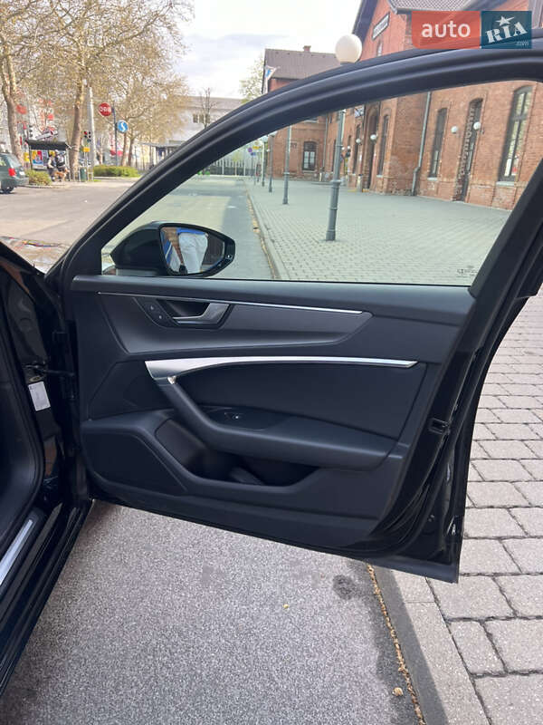 Универсал Audi A6 2019 в Киеве