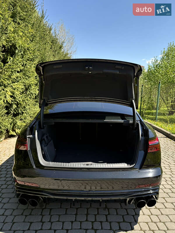 Седан Audi A6 2018 в Львове