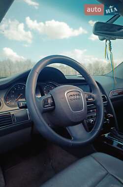 Седан Audi A6 2004 в 