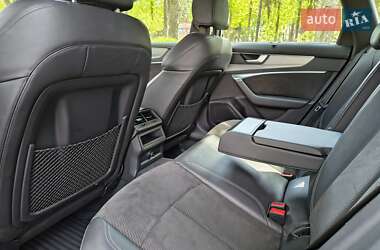 Универсал Audi A6 2018 в 