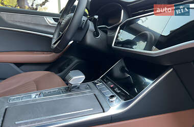 Седан Audi A6 2023 в 