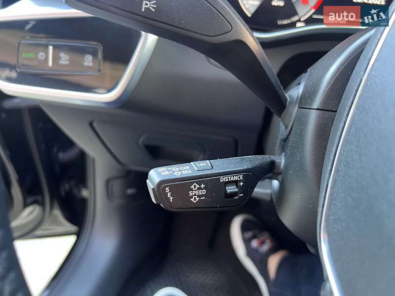 Седан Audi A6 2020 в Львові