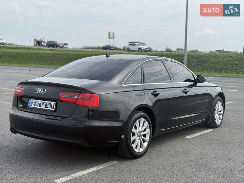 Седан Audi A6 2014 в Львове