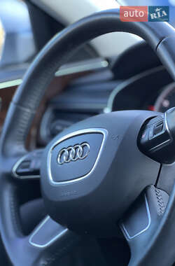 Седан Audi A6 2014 в 