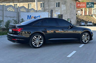 Седан Audi A6 2019 в 