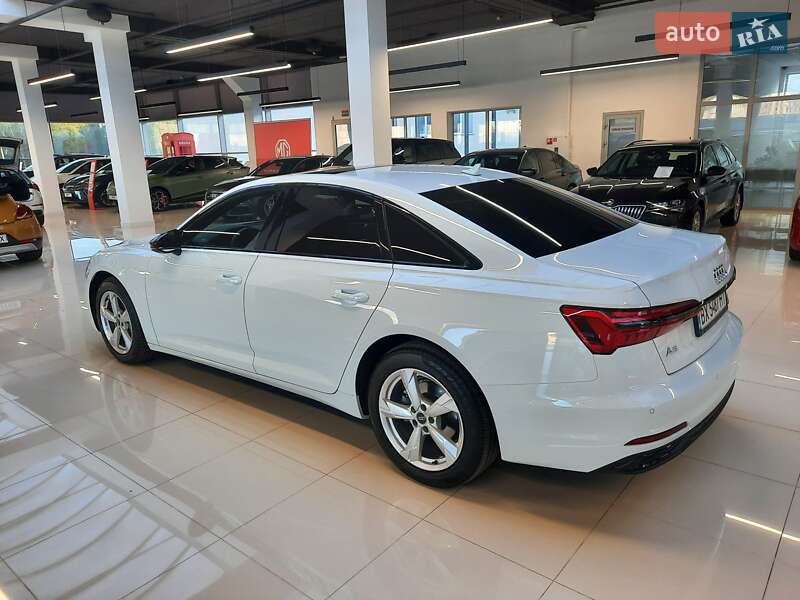 Седан Audi A6 2023 в Хмельницькому