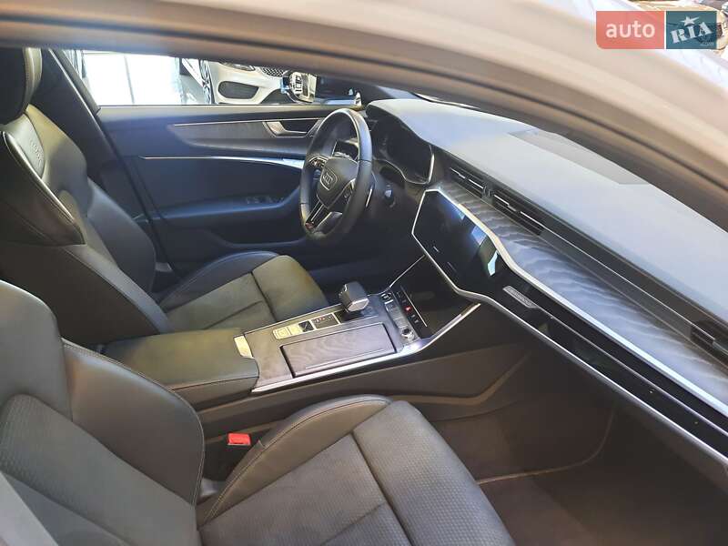 Седан Audi A6 2023 в Хмельницькому