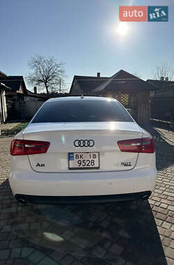 Седан Audi A6 2011 в 