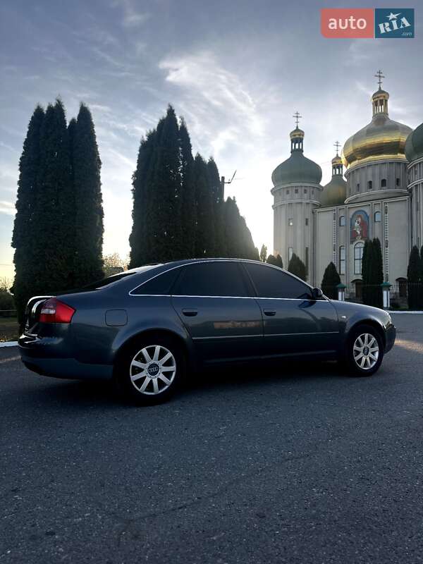 Седан Audi A6 2002 в Дубні