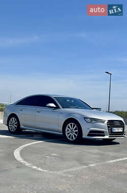 Седан Audi A6 2013 в 